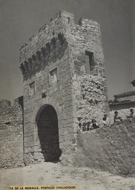 Puerta de la muralla. Portillo, Valladolid