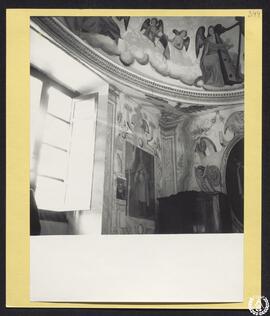 Convento de Franciscanas de Santa Úrsula en Alcalá de Henares [Frescos de la sacristía: ángeles m...