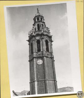Iglesia parroquial de Alcalá de Chivert, Castellón [Detalle de la torre-campanario. Iglesia de Sa...