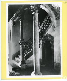Convento de Carmelitas Descalzas de la Imagen en Alcalá de Henares. Escalera