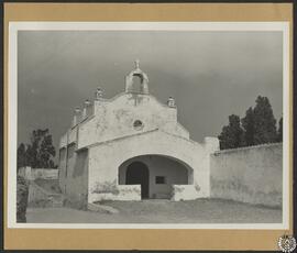 Iglesia del cementerio de Cadaqués, Gerona. Exterior, conjunto del edificio [Ermita de San Baudilio]