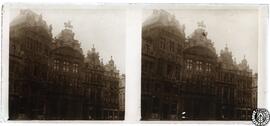 [Vistas de ciudades y edificios de Alemania, Bélgica y Francia. Bruselas. La Grand Place]