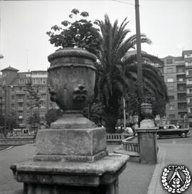 [Nuevos jardines-terrraza sobre el aparcamiento de la plza. de Adolfo García de Careaga. Colección 1. Imagen 6]