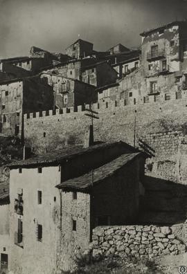 Tramo de la muralla, después de su reparación, Albarracín (Teruel)