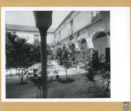 Convento del Corpus Christi de Bornos. Patio de la clausura