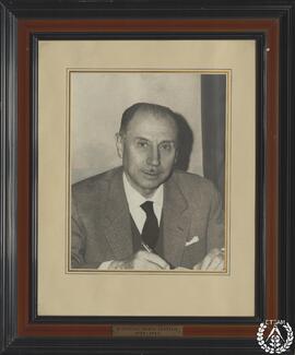 [Retrato de] D. Pascual Bravo Sanfeliu. 1956-1963