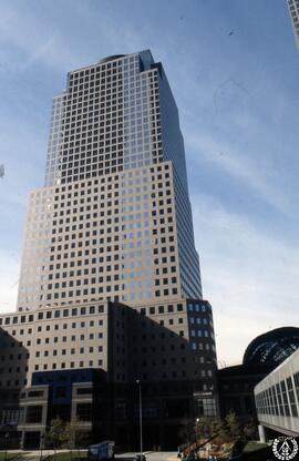 New York siguiendo la guía de Paul Goldberger [1]. Finantial District. The World Finantial Center. César Pelli. Uno de los edificios