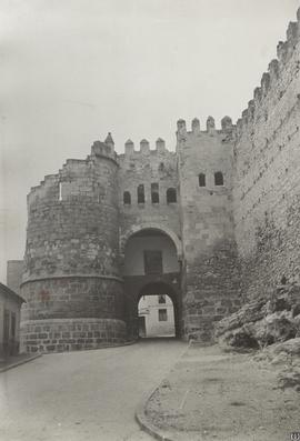 [Puerta de San Andrés, muralla de Segovia]
