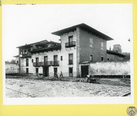 Casa de Menéndez de la Pola en Luanco [Actual Palacio de los Menéndez Pola]