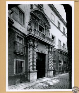 [Casa de las Cadenas, Archivo Histórico Provincial de Cádiz]