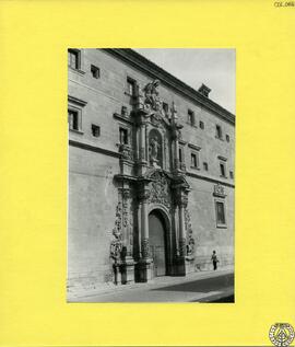 Colegio de Santo Domingo de Orihuela [Portada de la Universidad]