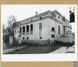 Casa Llosana en el barrio Horta de Barcelona [Can Jussana, Torre Jussana. Actual sede del Centro ...