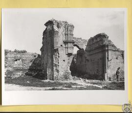 Ruinas del templo en el exconvento de Dominicas de Almenara, Castellón