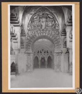 Mezquita Catedral de Córdoba. Arco de entrada a la Capilla de Villaviciosa