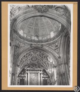 Mezquita Catedral de Córdoba. Arcada del Altar Mayor y cúpula del crucero