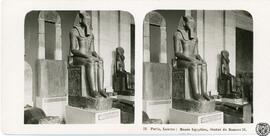 Paris. Louvre. Musée Egyptien, statue de Ramses II
