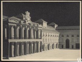 [Universidad Laboral de Gijón. Maqueta. Patio principal. Fachada teatro]