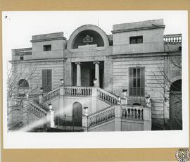 Casa Llosana en el barrio Horta de Barcelona [Can Jussana, Torre Jussana. Actual sede del Centro ...