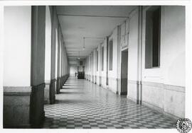 [Antigua Facultad de Medicina de Madrid, Hospital de San Carlos. Pasillo. Imagen 3]