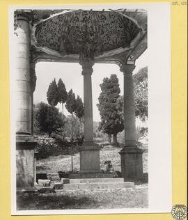Cruz de Término de la ermita de la Virgen de la Fuente de la Salud de Traiguera, Castellón [Prigó...