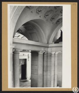 Vestíbulo del Palacio de Godoy [o de Grimaldi], Madrid
