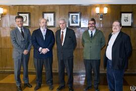 Firma de la donación a la ETSAM de parte de la biblioteca y el archivo de Antonio Fernández Alba