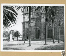 Catedral de Cádiz. Exterior [Detalle de la fachada principal, portada]