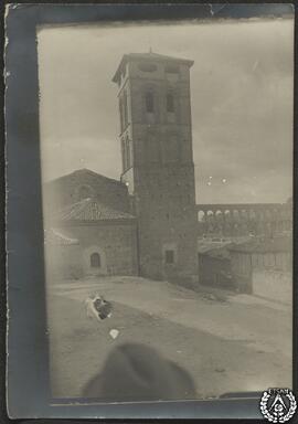 Segovia. Acueducto al fondo