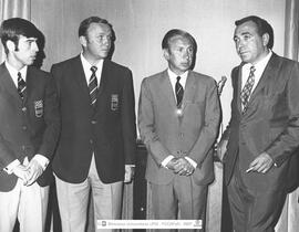 [1968. Samaranch y otros. Fútbol Universitario. Imagen 1968-563]