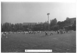 [1986. Semana Olímpica-Actividades deportivas. Actividades de grupo. Imágenes 1986-149 a 1986-154]