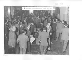 [1968. XVII Pleno del Consejo Nacional de E.F.D. Entrega de documentación. Imágenes 1968-086 a 1968-088]