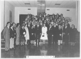 [1972. Visita príncipes de España. Paso del Ecuador de la 3ª Promoción-Madrina S.A.R. la princesa doña Sofía. Imágenes 1972-001 a 1972-016]