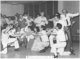 [1981. Cena celebración del 4º curso. Imágenes 1981-007 a 1981-008]