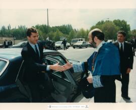 [1993. Visita del Príncipe Felipe al INEF. Recepción del Príncipe. Imágenes 1990-007 a 011; 1990-014; 1990-016 a 1990-017; 1990-022 a 1990-023; 1990-039 a 1990-040; 1990-042; 1990-045 a 1990-046]