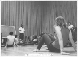 [1972. Congreso Internacional de Educación Física. Demostraciones y cena. Imágenes 1972-096 a 1972-102; 1972-139; 1972-152 a 1972-153]