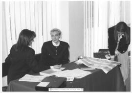 [1992. COOB'92. Azafatas. Imagen 1992-001]