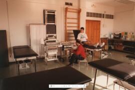 [Instalaciones INEF. Edificio central. Interiores Laboratorio-Rehabilitación Motriz. Imágenes 1997-061 a 1997-069]