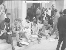 [1966. Congreso Mundial de E.F.D. Celebraciones. Imágenes 1966-131 a 1966-132]
