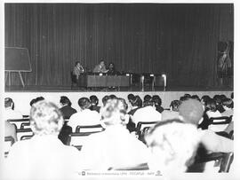 [Otras Actividades sin identificar. Auditorio-conferencia. Imágenes AÑOS'70-092 a AÑOS'70-094]