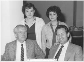 [1981. Aprobación "Ley de Cultura Física"-cena de celebración. Imágenes 1981-003 a 1981-006]