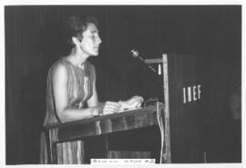 [1968. Curso Internacional de Educación Física y Deportes. Mónica Beckman en Auditorio-ponente. Imágenes 1968-371; 1968-427]