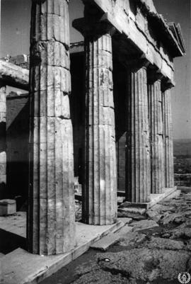 La Acrópolis, Atenas, Grecia 6. Detalle de las columnas del Partenón